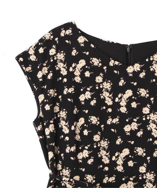 PROPORTION BODY DRESSING(プロポーションボディドレッシング)の「ニュアンスフラワーワンピース / 1212240506(ワンピース・レディース・ブラック/ベージュ・SMALL/MEDIUM)」の12枚目の写真