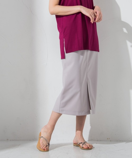 socolla(ソコラ)の「【socolla】ウエストダーツストレッチジョーゼットスカート(スカート・レディース・ブラック/パープル/グレー/オフホワイト・S/M)」の3枚目の写真