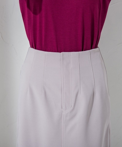 socolla(ソコラ)の「【socolla】ウエストダーツストレッチジョーゼットスカート(スカート・レディース・ブラック/パープル/グレー/オフホワイト・S/M)」の10枚目の写真