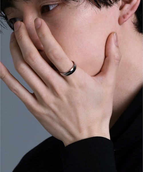 LION HEART（ライオンハート）の「【限定展開】“LH-1”ハーフラウンドリング/サージカルステンレス（金属アレルギー対応）【LION HEART / ライオンハート】（リング・メンズ・シルバー・13号/21号/15号/17号/19号）」の9枚目の写真