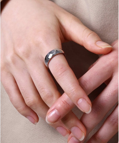 LION HEART（ライオンハート）の「【限定展開】“LH-1”ハーフラウンドリング/サージカルステンレス（金属アレルギー対応）【LION HEART / ライオンハート】（リング・メンズ・シルバー・13号/21号/15号/17号/19号）」の16枚目の写真