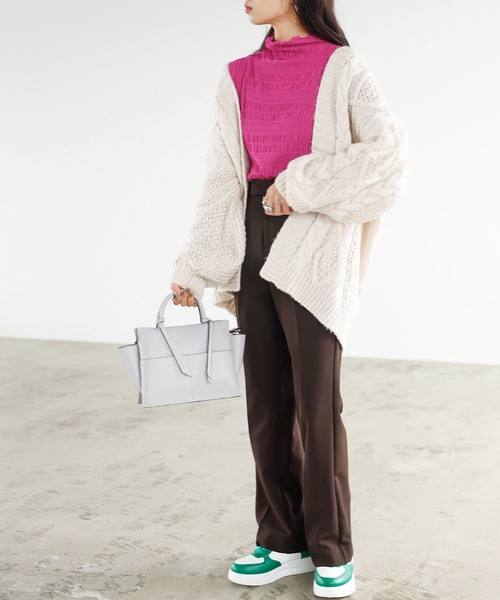 GeeRA（ジーラ）の「シャーリングシアートップス（Tシャツ/カットソー・レディース・ブラック/ライトベージュ/ピンク・LARGE/X-LARGE/SMALL/MEDIUM）」の22枚目の写真