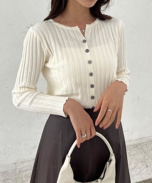 Lamoa(ラモア)の「Lamoa/リブニット コンパクト カーディガン(カーディガン/ボレロ・レディース・ホワイト/グレー/ブラック/アイボリー/ベージュ・FREE)」の2枚目の写真