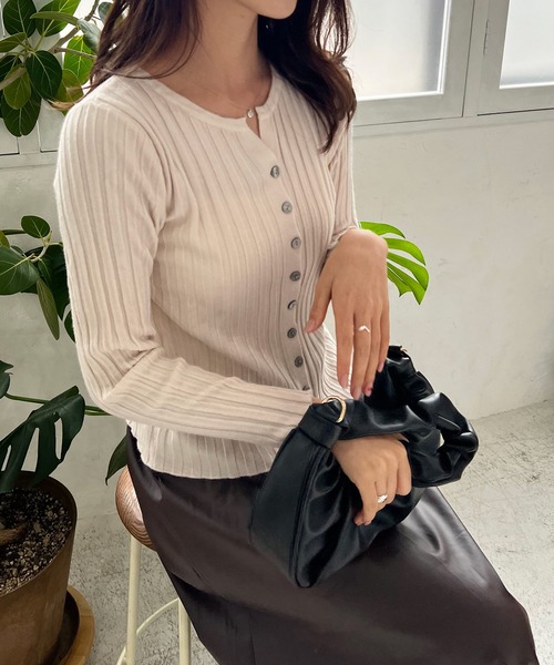 Lamoa(ラモア)の「Lamoa/リブニット コンパクト カーディガン(カーディガン/ボレロ・レディース・ホワイト/グレー/ブラック/アイボリー/ベージュ・FREE)」の1枚目の写真