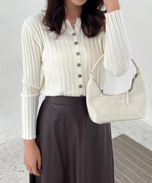 Lamoa(ラモア)の「Lamoa/リブニット コンパクト カーディガン(カーディガン/ボレロ・レディース・ホワイト/グレー/ブラック/アイボリー/ベージュ・FREE)」の9枚目の写真