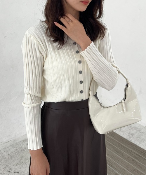 Lamoa(ラモア)の「Lamoa/リブニット コンパクト カーディガン(カーディガン/ボレロ・レディース・ホワイト/グレー/ブラック/アイボリー/ベージュ・FREE)」の10枚目の写真