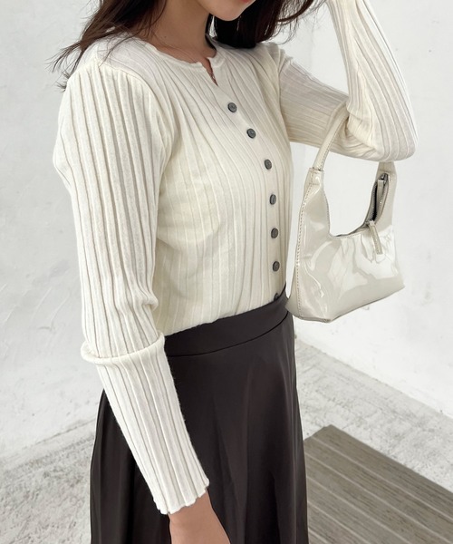 Lamoa(ラモア)の「Lamoa/リブニット コンパクト カーディガン(カーディガン/ボレロ・レディース・ホワイト/グレー/ブラック/アイボリー/ベージュ・FREE)」の13枚目の写真