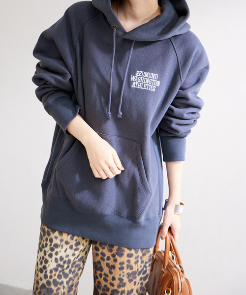 Champion（チャンピオン）の「別注【CHAMPION/チャンピオン】SMU Reverse weave Sweat Hoodie：フーディー（パーカー・レディース・チャコールグレー/ブラック/ネイビー・X-LARGE）」の18枚目の写真