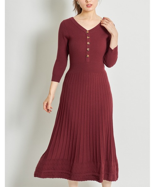 tocco closet(トッコ クローゼット)の「ヘンリーネック裾透かし編み切り替えリブニットワンピース(ワンピース・レディース・ブラック/ボルドー/グレイッシュブルー・M)」の3枚目の写真