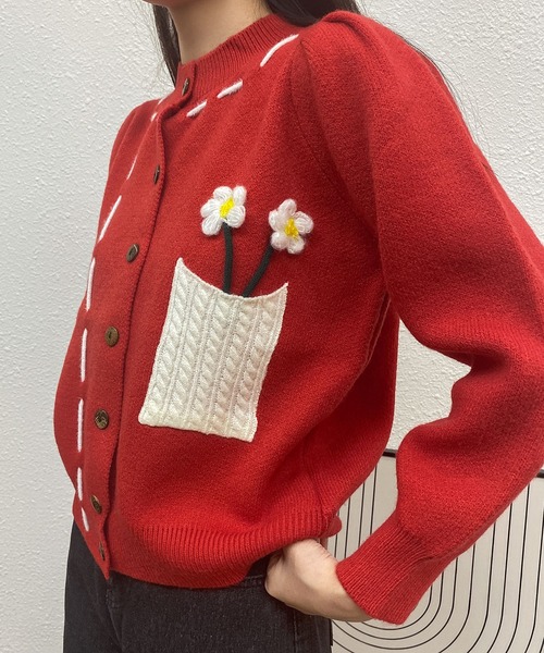 MAISON DE THERESE(メゾン ド テレーズ)の「ボタン付き編みカーディガン(カーディガン/ボレロ・レディース・アイボリー/レッド/グリーン・FREE)」の3枚目の写真