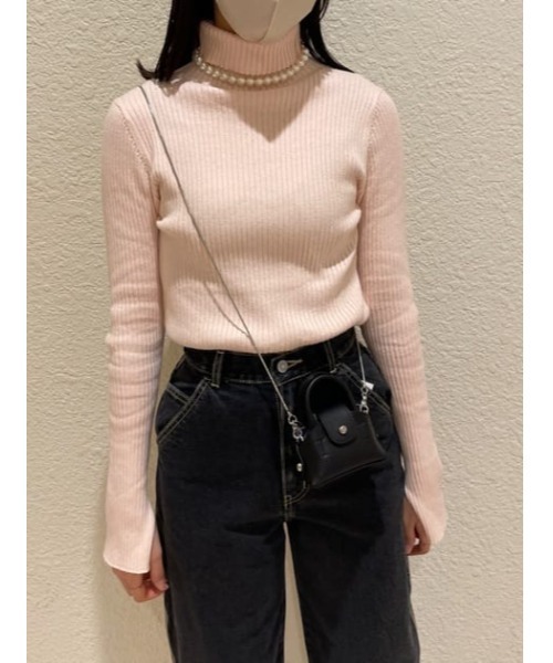MOUSSY（マウジー）の「【新色追加】TURTLE RIB ニット（ニット/セーター・レディース・ブラック/ライトベージュ/オレンジ/パープル/オフホワイト/ライトグリーン/ライトピンク・FREE）」の14枚目の写真