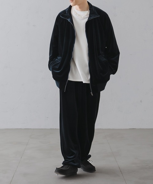epnok（エプノック）の「ベロアルーズトラックパンツ/Velour Loose Track Pants（その他パンツ・メンズ・ブラウン/ネイビー・MEDIUM/LARGE）」の10枚目の写真