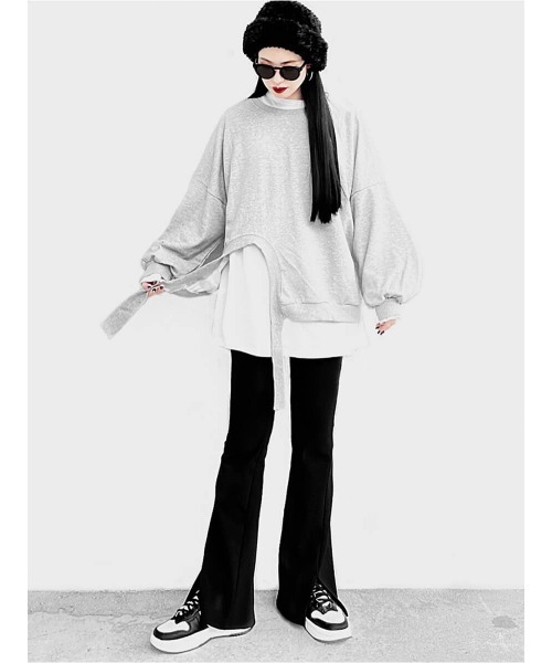 LVEU.（ラブユ.）の「Design hem volume sleeve sweat(Ai select) / デザインヘムボリュームスリーブスウェット（スウェット・レディース・グレー・FREE）」の5枚目の写真