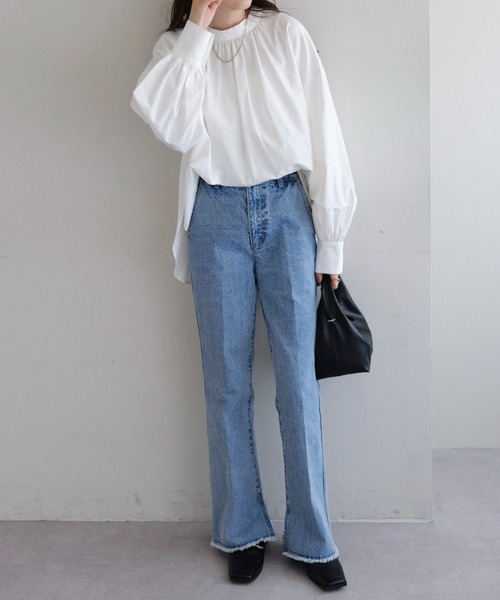 DISCOAT（ディスコート）の「【前後2WAY】ブロードボウタイブラウス（シャツ/ブラウス・レディース・オフホワイト/サックスブルー・FREE）」の12枚目の写真