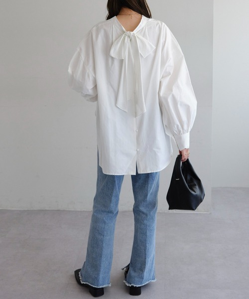 DISCOAT（ディスコート）の「【前後2WAY】ブロードボウタイブラウス（シャツ/ブラウス・レディース・オフホワイト/サックスブルー・FREE）」の16枚目の写真