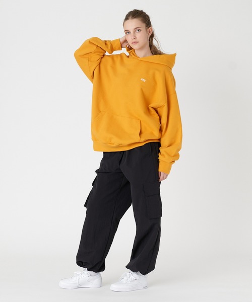 Levi's(リーバイス)の「Levi's/リーバイス GOLD TAB(TM) カーゴ ポケット ナイロンパンツ ブラック AGATE(カーゴパンツ・レディース・ブラック・M/S/XS)」の5枚目の写真