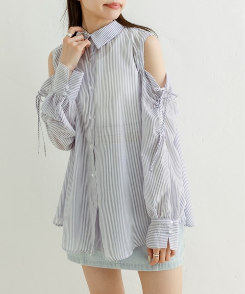 OLIVE des OLIVE（オリーブデオリーブ）の「肩あきフレアシャツ　1031040130（シャツ/ブラウス・レディース・グレイッシュベージュ/オフホワイト/サックスブルー/ピンク/ブルー系その他/ブルー系その他2・FREE）」の5枚目の写真