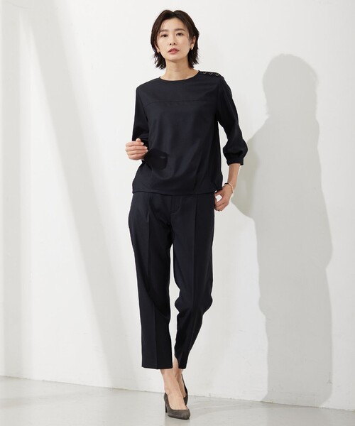 J.PRESS(ジェイプレス)の「【セットアップ対応・洗える・UVケア・速乾】 OXIJEWELストレッチ テーパード パンツ(その他パンツ・レディース・ライトグレー系/ベージュ系/ネイビー系・T13/T15/T17)」の13枚目の写真