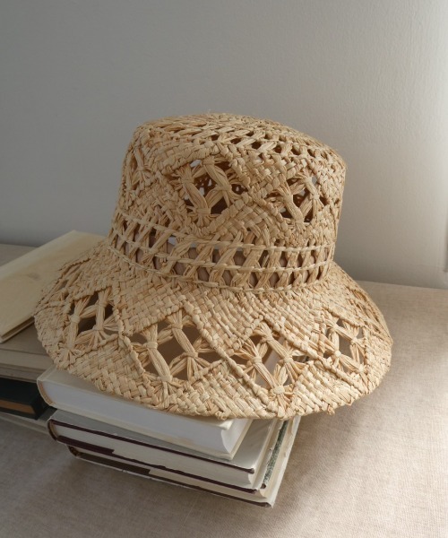 TRUNC（トランクエイティーエイト）の「Bohemian Bucket Raffia Hat（キャップ・レディース・ベージュ/ブラック・FREE）」の12枚目の写真