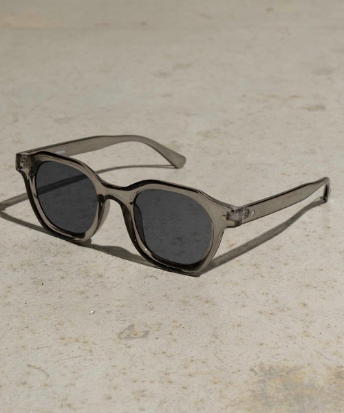 MAISON SPECIAL（メゾンスペシャル）の「【WEB限定】《ユニセックスアイテム》コンビレンズボストンサングラス【MAISON SPECIAL/メゾンスペシャル】（サングラス・メンズ・レッド/ブラウン/イエロー/ホワイト/ブラック/ライトグレー・FREE）」の3枚目の写真