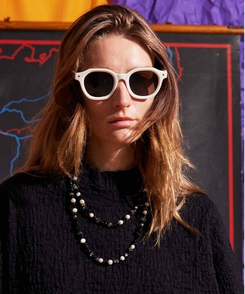 MAISON SPECIAL（メゾンスペシャル）の「【WEB限定】《ユニセックスアイテム》コンビレンズボストンサングラス【MAISON SPECIAL/メゾンスペシャル】（サングラス・メンズ・レッド/ブラウン/イエロー/ホワイト/ブラック/ライトグレー・FREE）」の8枚目の写真