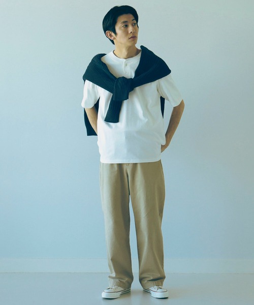 B:MING by BEAMS（ビーミングバイビームス）の「【WEB限定/UNISEX】B:MING by BEAMS / ヘビーウェイト 3ボタン ヘンリーネック Tシャツ（Tシャツ/カットソー・メンズ・オフホワイト/ネイビー/サックスブルー/ブラック/ブルー系その他・MEDIUM/LARGE/X-LARGE）」の21枚目の写真