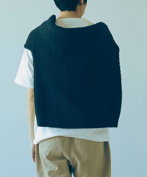 B:MING by BEAMS（ビーミングバイビームス）の「【WEB限定/UNISEX】B:MING by BEAMS / ヘビーウェイト 3ボタン ヘンリーネック Tシャツ（Tシャツ/カットソー・メンズ・オフホワイト/ネイビー/サックスブルー/ブラック/ブルー系その他・MEDIUM/LARGE/X-LARGE）」の7枚目の写真