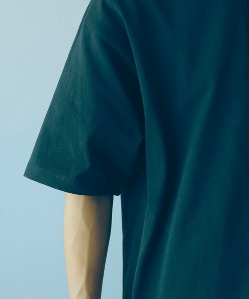 B:MING by BEAMS（ビーミングバイビームス）の「【WEB限定/UNISEX】B:MING by BEAMS / ヘビーウェイト 3ボタン ヘンリーネック Tシャツ（Tシャツ/カットソー・メンズ・オフホワイト/ネイビー/サックスブルー/ブラック/ブルー系その他・MEDIUM/LARGE/X-LARGE）」の11枚目の写真