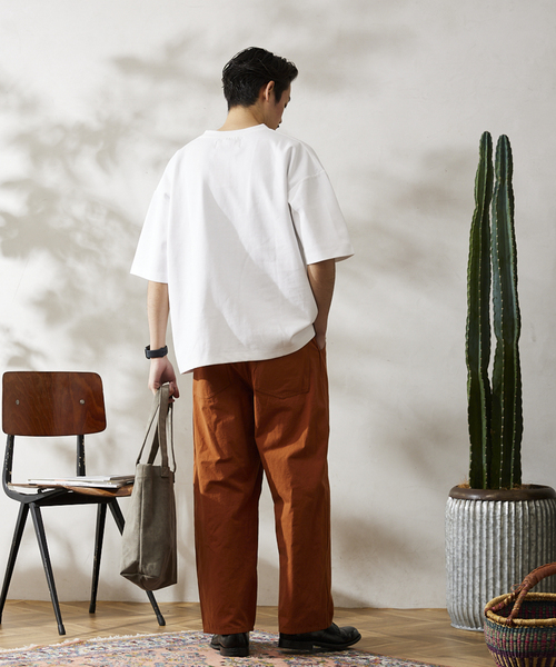 UNIVERSAL OVERALL（ユニバーサルオーバーオール）の「【UNIVERSAL OVERALL / ユニバーサルオーバーオール】別注ポケットTee（Tシャツ/カットソー・メンズ・ホワイト/チャコールグレー/ブラック/ブルー/グリーン・SMALL/MEDIUM/LARGE）」の20枚目の写真