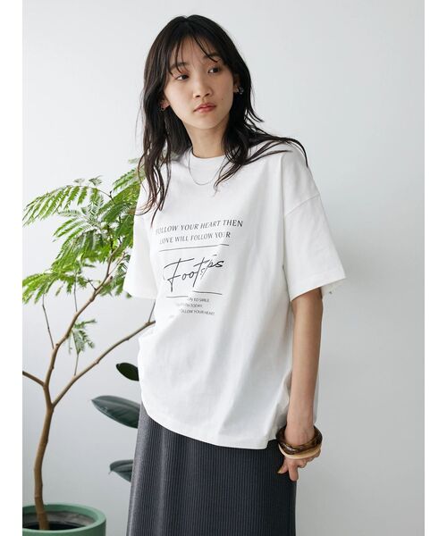 CRAFT STANDARD BOUTIQUE(クラフトスタンダードブティック)の「FOOTSTEPS tee(Tシャツ/カットソー・レディース・ホワイト/モカ/ネイビー・M/L)」の21枚目の写真