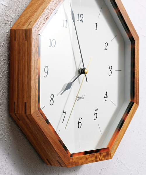 journal standard Furniture （ジャーナルスタンダードファニチャー）の「★Ahtee clock Ahtee アハテー ウォールクロック 壁掛け時計（置時計・レディース・ホワイト・FREE）」の4枚目の写真