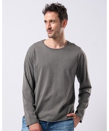 wide cut-off crew-neck L/S