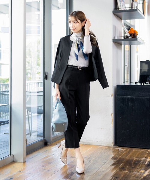 Tiaclasse(ティアクラッセ)の「【セットアップ可・洗える】麻調薄地ストレートパンツ(スラックス・レディース・ブラック/グレイッシュベージュ/グレー・S/M/L)」の17枚目の写真