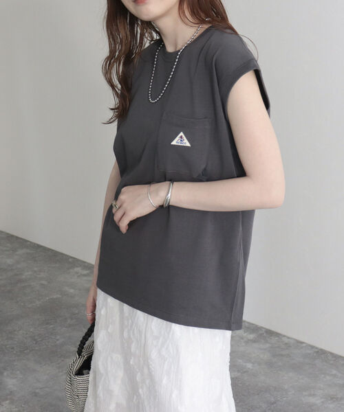 GEVACO（ゲバコ）の「【GEVACO/ゲバコ】ヘビー天竺フレンチスリーブＴシャツ（Tシャツ/カットソー・レディース・サックスブルー/ベージュ/サーモンピンク/オフホワイト/チャコールグレー・38/36）」の3枚目の写真