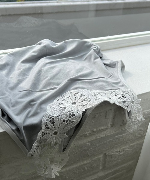 Doux archives(ドゥアルシーヴ)の「レーヨンレースキャミ(キャミソール・レディース・グレー/オフホワイト/ブラック・FREE)」の3枚目の写真