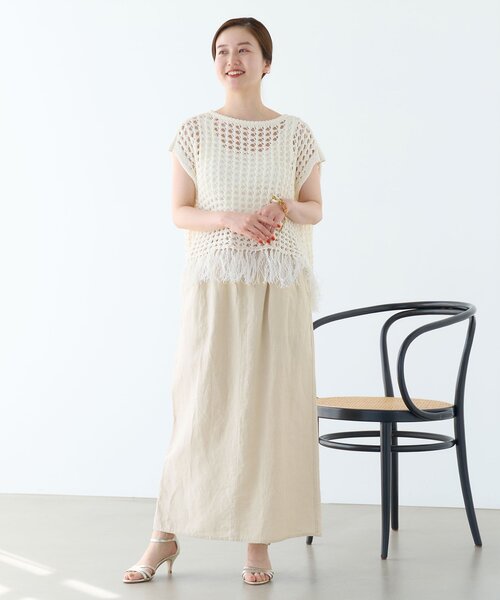 IENA(イエナ)の「リネントラペーズイージースカート(スカート・レディース・ライトグリーン/レッド/アイボリー/ネイビー/ブラック・38/34/36/40)」の13枚目の写真