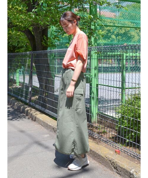 Ungrid（アングリッド）の「ヴィンテージウォッシュカラーTee（Tシャツ/カットソー・レディース・オレンジ/ブルー/ピンク/チャコールグレー・FREE）」の12枚目の写真