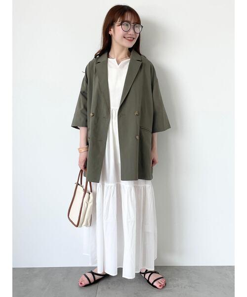 ehka sopo（エヘカソポ）の「ダブルブレスト半袖ジャケット(セットアップ可)（ノーカラージャケット・レディース・カーキ/ベージュ/モカ・F）」の5枚目の写真