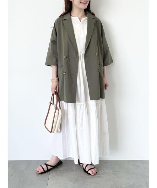 ehka sopo（エヘカソポ）の「ダブルブレスト半袖ジャケット(セットアップ可)（ノーカラージャケット・レディース・カーキ/ベージュ/モカ・F）」の6枚目の写真