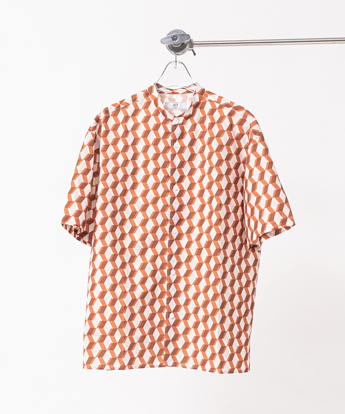 417 EDIFICE(フォーワンセブンエディフィス)の「【AIR RIP/エアリップ】パターンショートスリーブシャツ(シャツ/ブラウス・メンズ・オレンジ/ライトグリーン/アイボリー/ブルー・SMALL/MEDIUM/LARGE)」の4枚目の写真