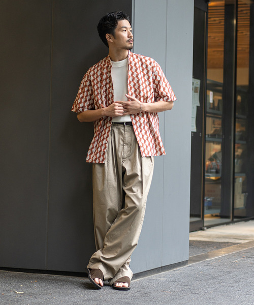 417 EDIFICE(フォーワンセブンエディフィス)の「【AIR RIP/エアリップ】パターンショートスリーブシャツ(シャツ/ブラウス・メンズ・オレンジ/ライトグリーン/アイボリー/ブルー・SMALL/MEDIUM/LARGE)」の5枚目の写真