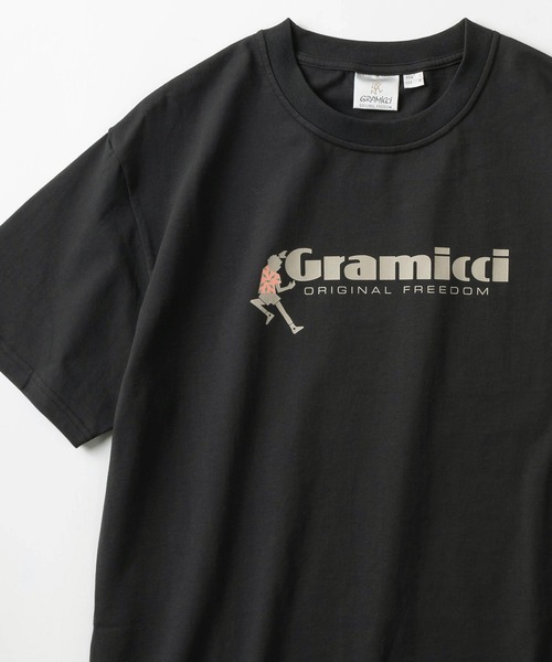 Gramicci（グラミチ）の「【GRAMICCI/グラミチ】DANCING MAN ブランドロゴプリント 半袖Tシャツ/クルーネックTシャツ（Tシャツ/カットソー・メンズ・ブラック/ホワイト/グレイッシュブルー・L/M）」の3枚目の写真