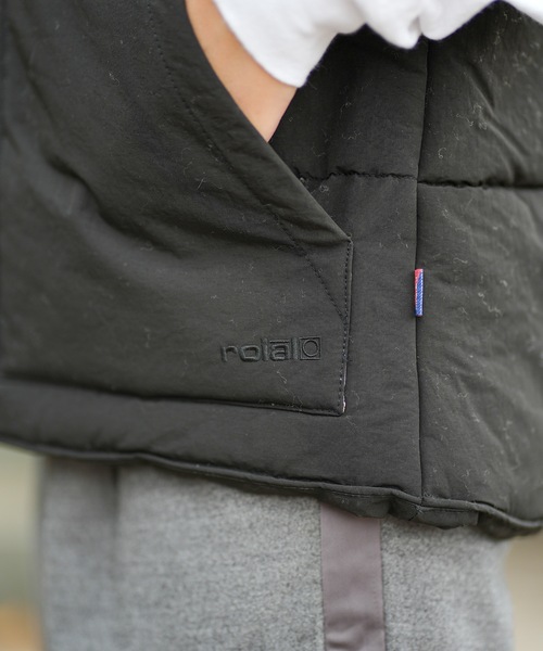 roial(ロイアル)の「VEST/ROIAL(ロイアル)2カラーデザインユニセックス対応フェイクダウンベスト(ダウンベスト・メンズ・ブラック/レッド/イエロー/グリーン・MEDIUM/LARGE/X-LARGE)」の20枚目の写真