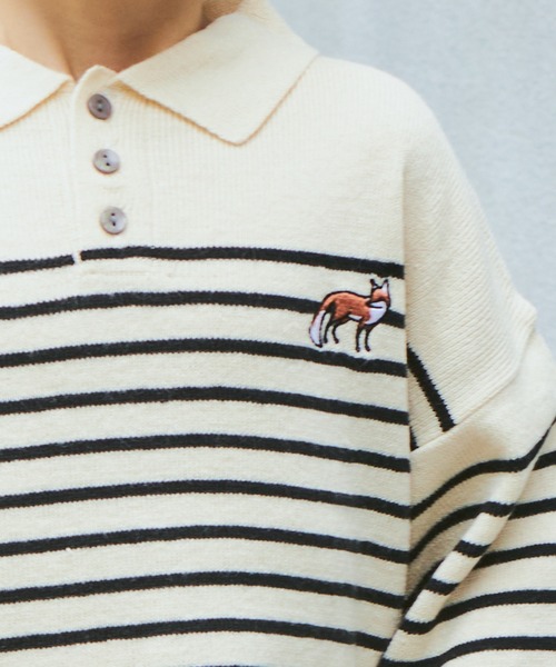 PAIRMANON STREET(ペアマノンストリート)の「【PAIRMANON STREET】総柄 ボーダー 胸刺繍入り ポロ襟 ルーズシルエット ニット(ニット/セーター・キッズ・アイボリー/ブラック・S/M/L)」の3枚目の写真