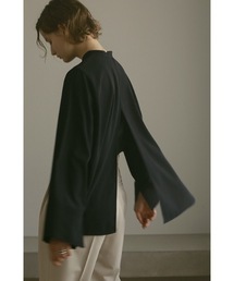 SLIT SLEEVE SHIRT