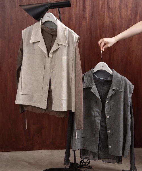 lawgy(ラウジー)の「no sleeve blend shirt vest / ノースリーブブレンドシャツベスト(ベスト・レディース・ベージュ/グレー・FREE)」の22枚目の写真