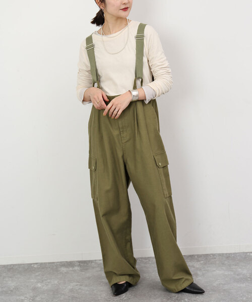 SLOBE IENA(スローブイエナ)の「サスペンダーカーゴ(サロペット/オーバーオール・レディース・カーキ/アイボリー・38/36)」の9枚目の写真