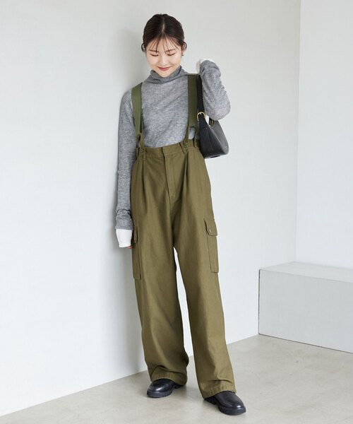 SLOBE IENA(スローブイエナ)の「サスペンダーカーゴ(サロペット/オーバーオール・レディース・カーキ/アイボリー・38/36)」の14枚目の写真