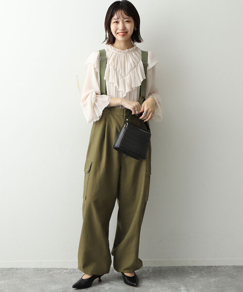 SLOBE IENA(スローブイエナ)の「サスペンダーカーゴ(サロペット/オーバーオール・レディース・カーキ/アイボリー・38/36)」の19枚目の写真