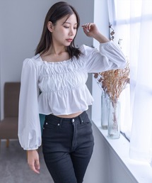 スクエアネックシャーリングブラウス